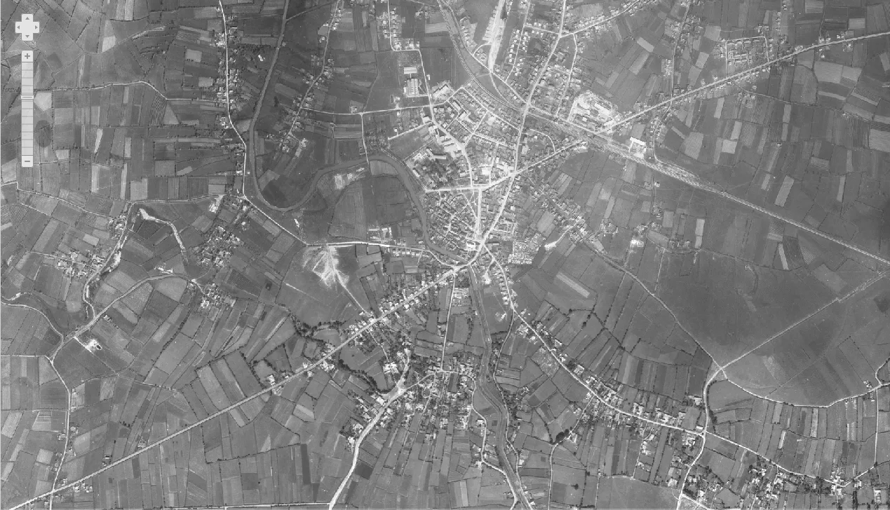 Ivanić-Grad iz zraka 1968.
