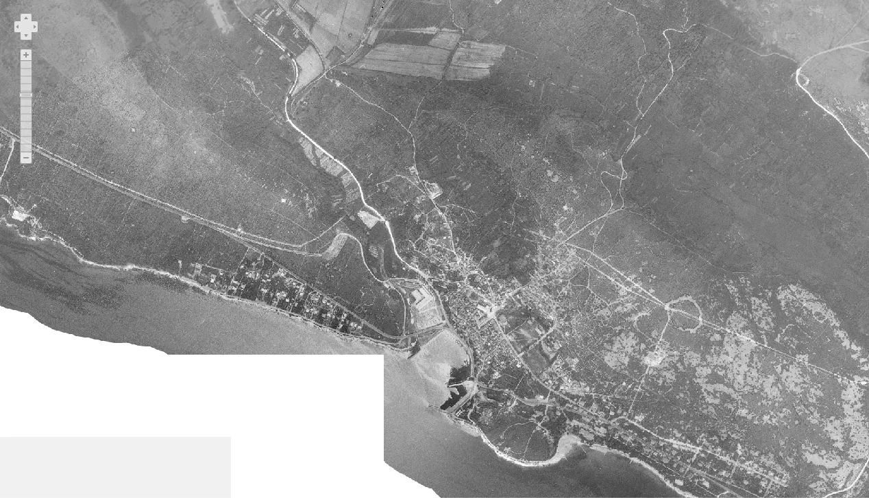 Novi Vinodolski iz zraka 1968.